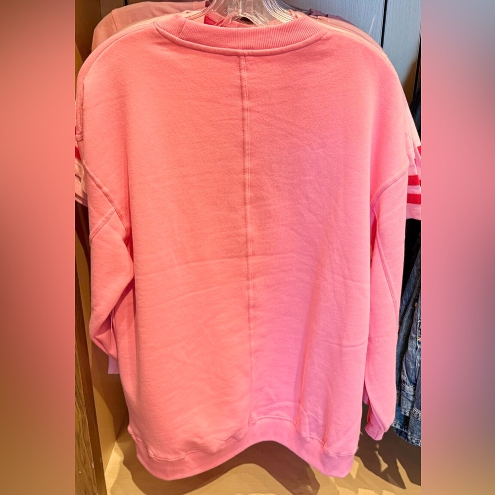 XL 2026 Walt Disney Parks World Sweatshirt Womens Pink Minnie Mouse - Picture 2 of 6